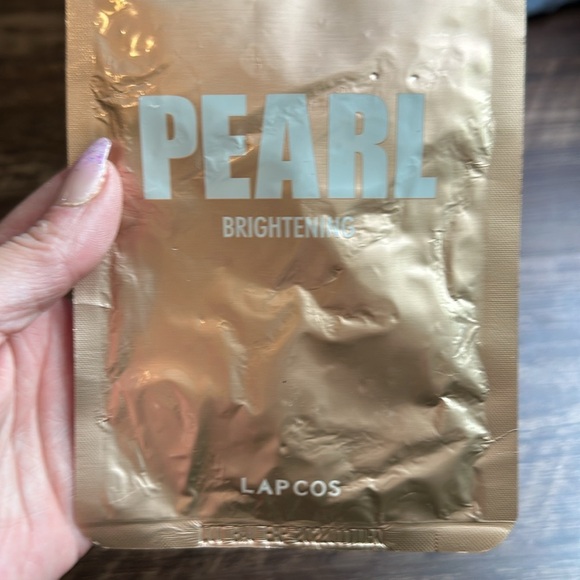 LAPCOS Brightening Sheet Mask - PEARL - Picture 2 of 9